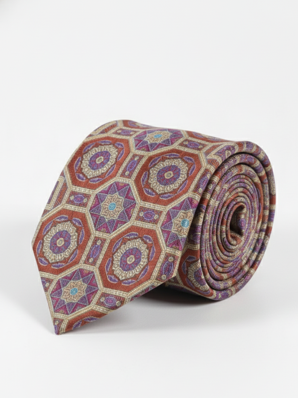 Elegant Red Silk Necktie with Intricate Design