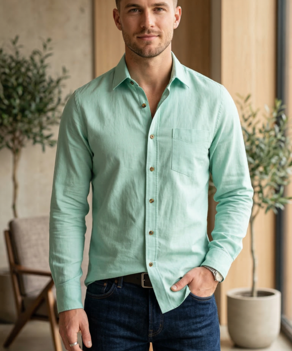 Men’s Casual Lightweight Linen-Blend Shirt in Pastel Mint